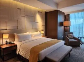 Lake drive residence