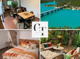 Appartement 65m2 à Callian, 2 Chambres, Parking Gratuit, Proche Lac et Cannes, Hotel in Callian