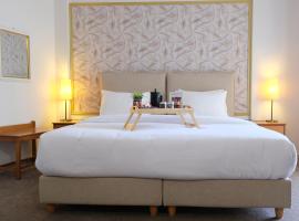 Eviali Apartments, hotel u gradu Límni