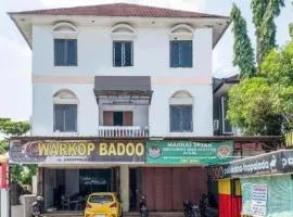 OYO 1906 Zhafira Guest House Syariah