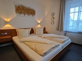 Pension Villa Sarah، فندق في باد دورهايم