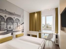 Super 8 by Wyndham Munich City North, hotell i München