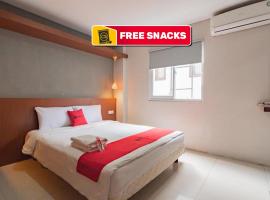 RedDoorz Plus @ Dago Pojok 3，萬隆的飯店