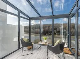 Redshank-Pets Allowed-River View-Cinema Room-Free Parking & WiFi