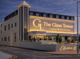 Glass Tower - By Central Beach Leisure, hotel en Blackpool