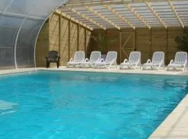 Camping 4 étoiles - Piscine - ccbfdgh