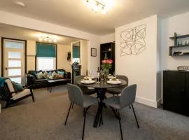 21 Urban Road, sleeps 5 guests, Leiston, near Sizewell, Managed by Aldeburgh Coastal Cottages