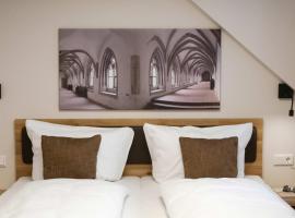 Doppelzimmer 14, hotelli kohteessa Heidenheim