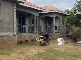 Good Samaritan Orphanage Ringili، فندق في Arua