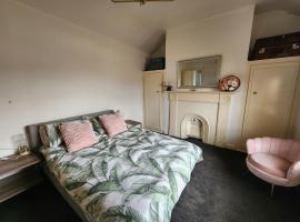 Magnificent Milang, Lakes, Sunsets, Wineries,, מלון בMilang