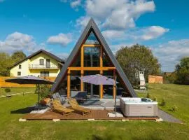 2 Bedroom Holiday Home