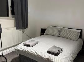 Home and Away Washington, close to Nissan, Penshaw Monument, and A1 A19, hotel sa Washington