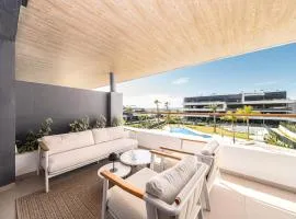 Lagoons Village Luxury Apartment with Pool & Spa