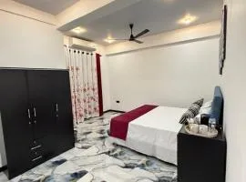 Sky Lagoon Transit Stay Near Colombo Airport CMB Katunayake