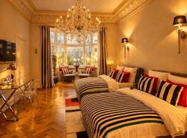 Sleephotels Alsterroom, hotel ad Amburgo