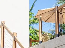 The Sandhaus Suite 8