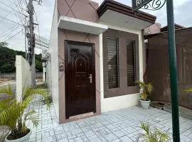 Cozy 1-Bedroom House Rental in Hermosa, Philippines