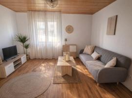 Ferienwohnung Wie dehemm, hotel en Sankt Ingbert