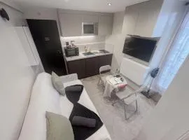 Luxury Studio - Romainville