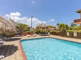 Palma Divine Condo-2BR-2BTH-Pool