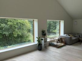 Cozy villa apartment 105m2 close to Copenhagen, hotel em Ballerup