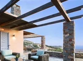 Cycladic Villa with sea view!