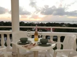 #3 Eastry Gardens - Cozy 1BR Studio w Ocean View