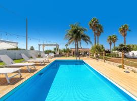 Villa Rosa by HDSalento, viešbutis mieste Torre Pali