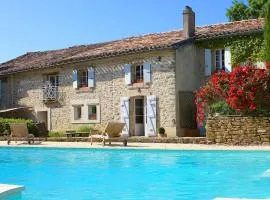 La Bomba Is A Stunning Farmhouse in Glorious Countryside With Private Pool