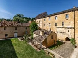 Auberge de jeunesse de l'abbaye de Cadouin
