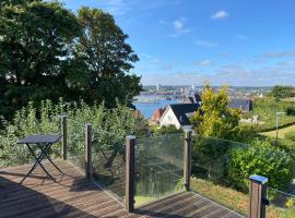 An apartment overlooking the harbor Kolding fjord, hotel in Kolding
