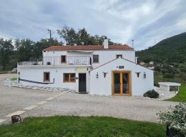 Quinta Cabecinha, hotel in Penela