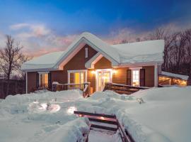 The Freedom SPA mobility-impaired welcomed, hotel u gradu Saint Adolphe D'Howard