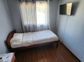 Habitacion amoblada doble o single โรงแรมในกิลปูเอ