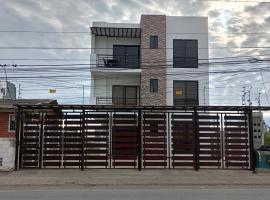 Miramar 2 Villamil Playas, готель у місті ElMorro