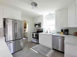 Modern North Fargo Home near the Fargodome, hotel a Fargo