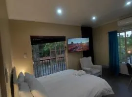 Hippo Zwartkop Suites