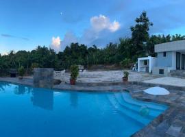 Villa Familiar - Bella Vista, Hotel in Campamento Zarzal