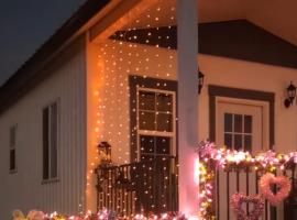 Granny Zola's Hideaway Bed & Breakfast, hotel a Saint Anthony