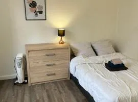 Room in a large shared apartment