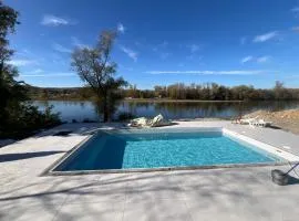 Vikendica Drina Hill sa bazenom Loznica