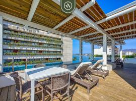 New 1 BR Condo - Oceanview Pool - 2 min to Beach, hotel em Bucerías