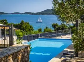 Camp Panorama Plus with Pool