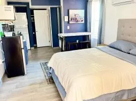 Navy Nitch with Kitchenette, W and D and Long Stay Ready