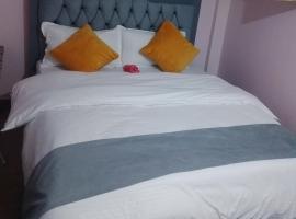 Studio at muthiga with parking and WiFi, Hotel in Rungiri