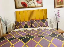 Mitcham Double Room For Day or For Weeks