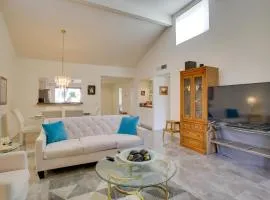 4 Mi to Dtwn Palm Springs Condo with Pool Access