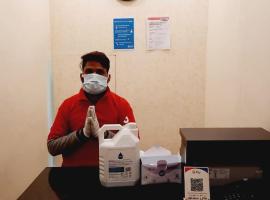 Hotel O kartar, ξενοδοχείο σε Lashkar