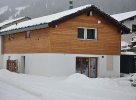 Ferienwohnung Edelweiss,, khách sạn ở Splügen