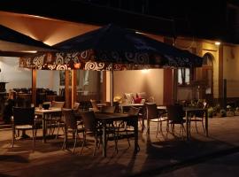 Ascona club reštaurácia a penzión, Hotel in Rimavská Sobota